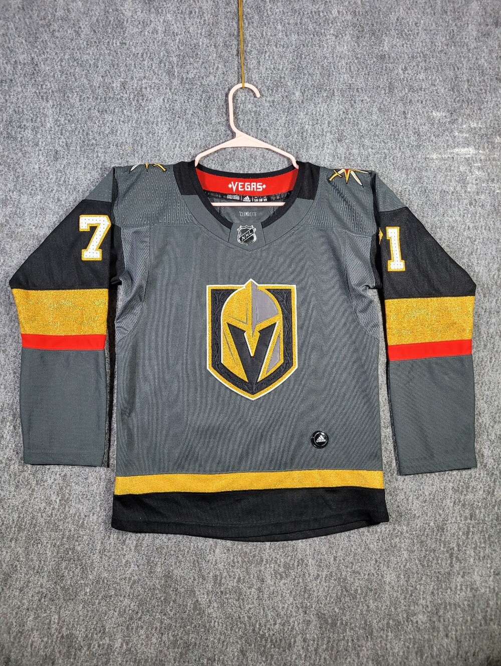 Adidas Vegas Golden Knights William Karlsson 71 Jersey Youth Size S/M Gray